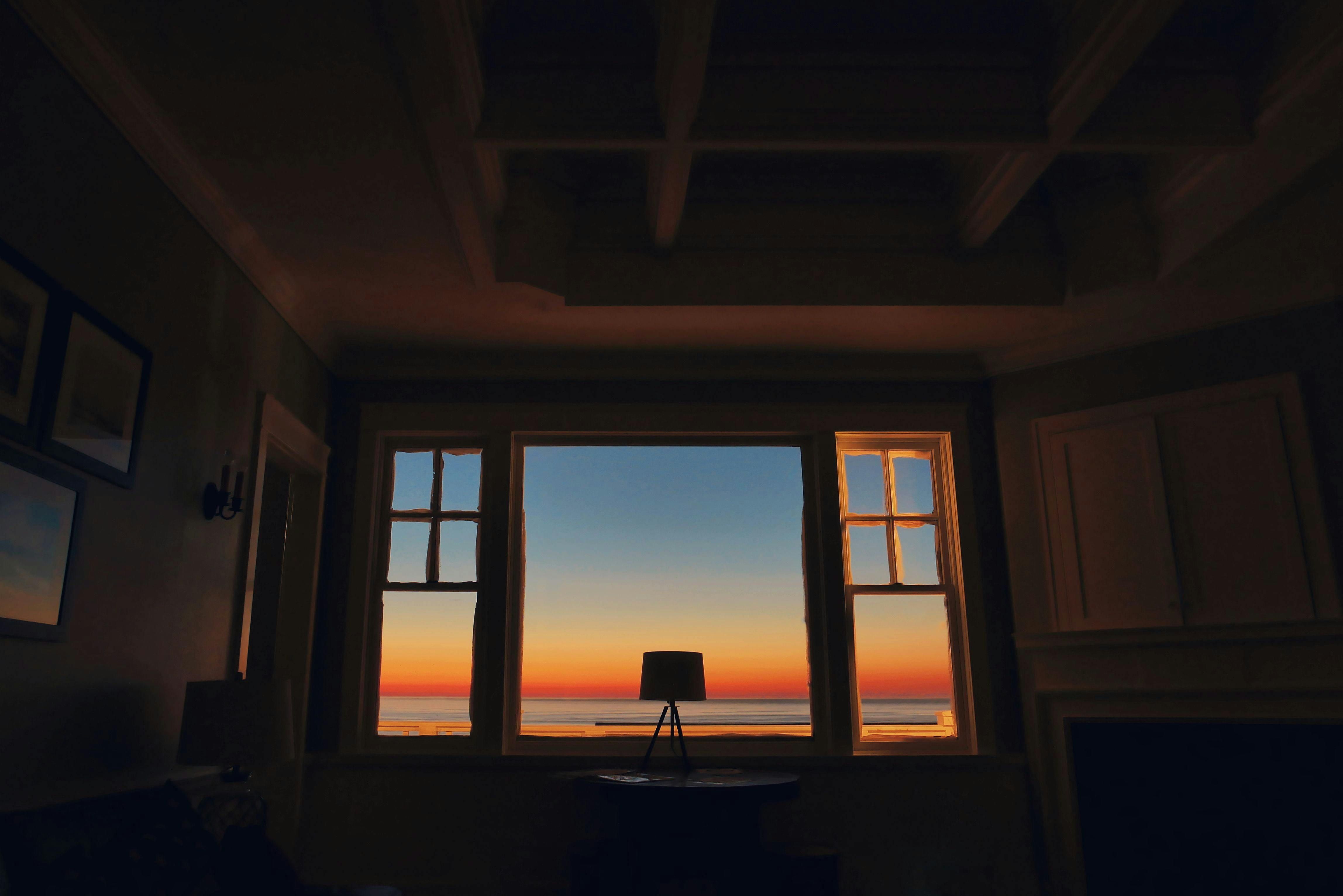 What Is a Picture Window? Here's Your Ultimate Guide